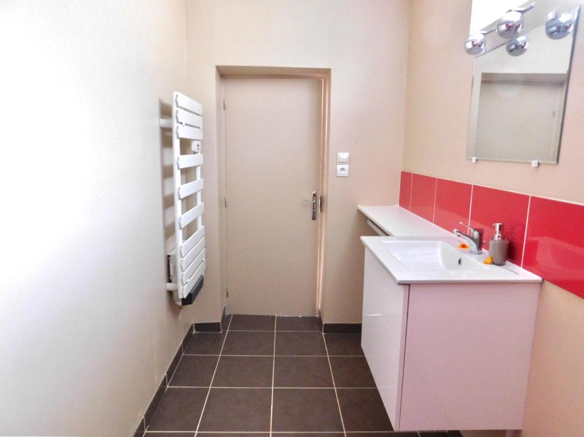 Du Coq A L'Ame Bed & Breakfast Naves  Exterior photo