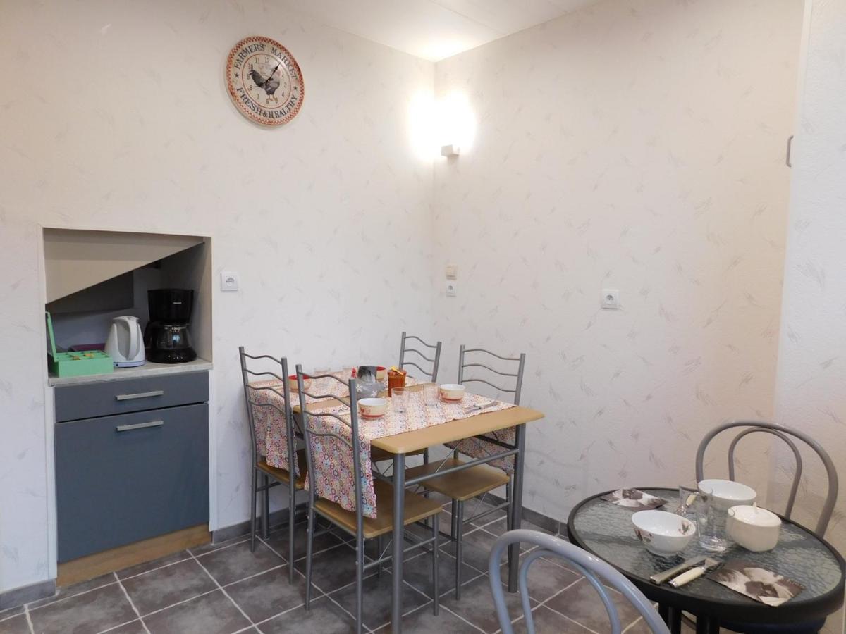 Du Coq A L'Ame Bed & Breakfast Naves  Exterior photo