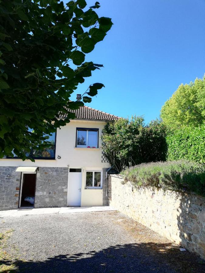 Du Coq A L'Ame Bed & Breakfast Naves  Exterior photo