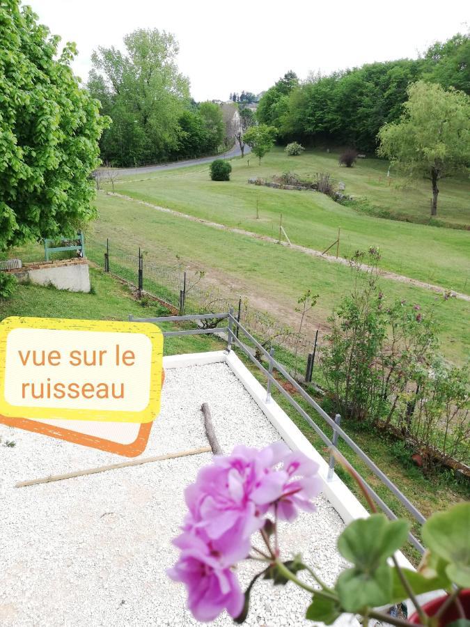 Du Coq A L'Ame Bed & Breakfast Naves  Exterior photo